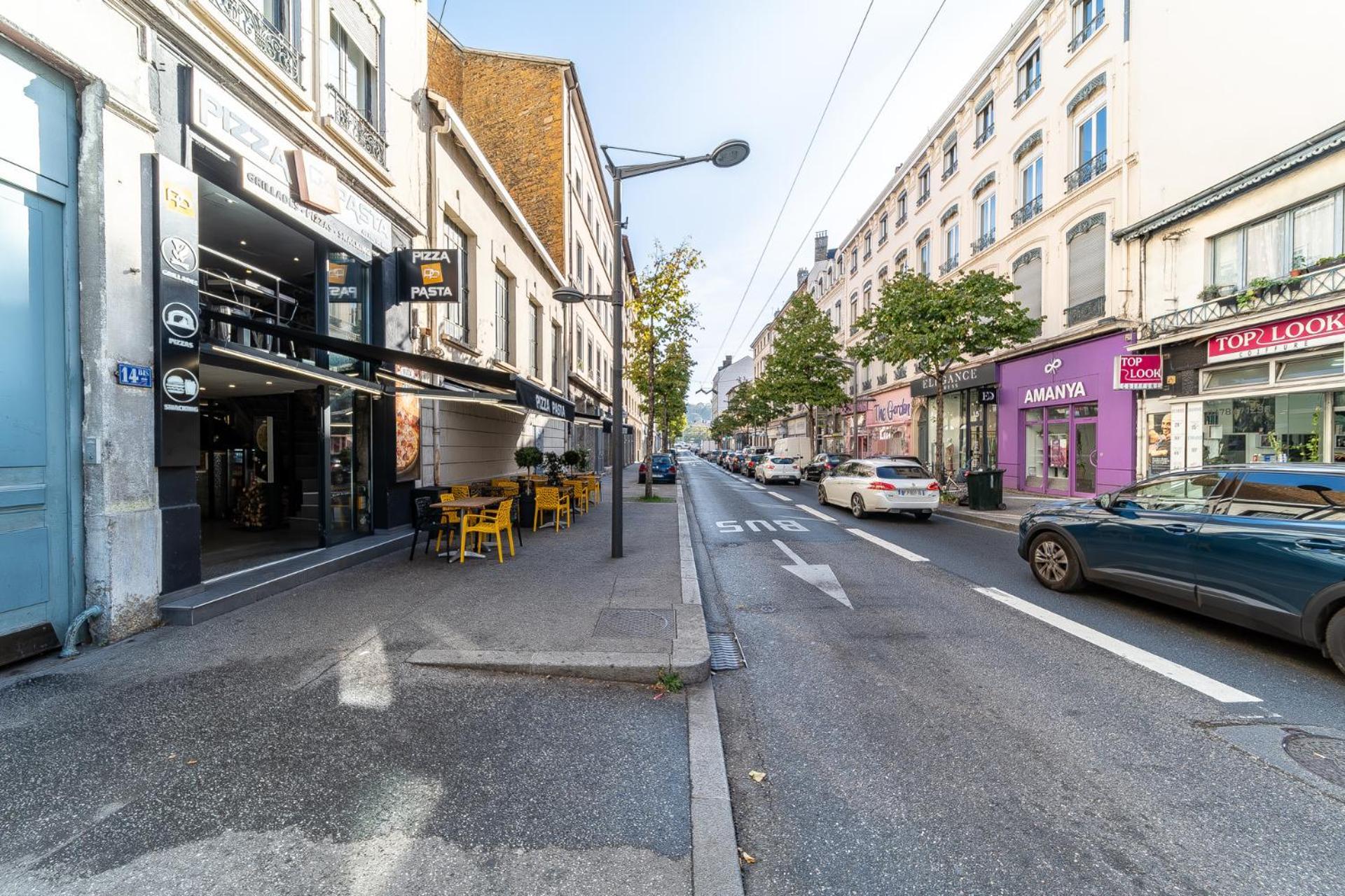 Le Marietton Appartement Cosy A Deux Pas Du Metro Valmy Lyon Ngoại thất bức ảnh
